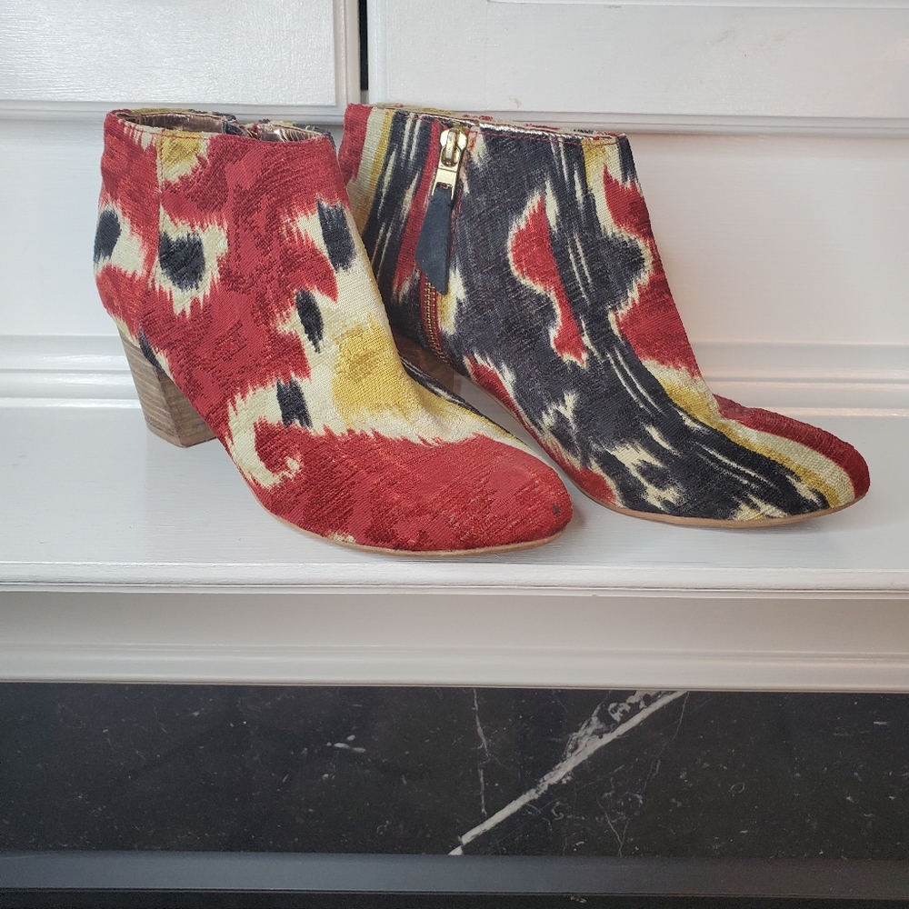 MISS ALBRIGHT BOOTIES